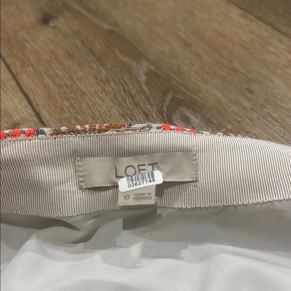 Loft A-Line Pencil‎ Skirt size 10 NWOT